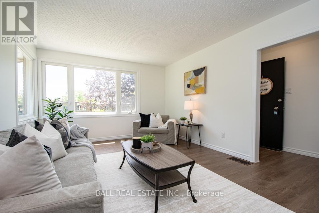 286 SUNSET BOULEVARD