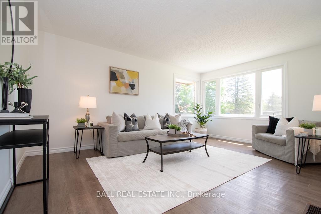 286 SUNSET BOULEVARD