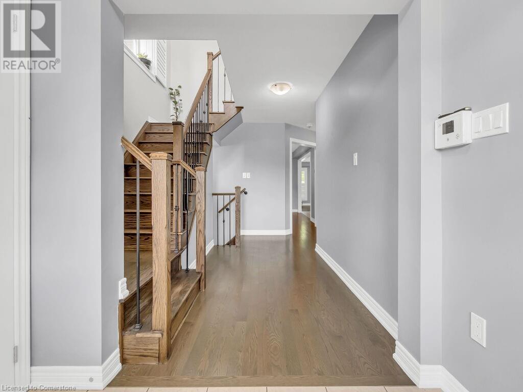 552 LINDEN Drive