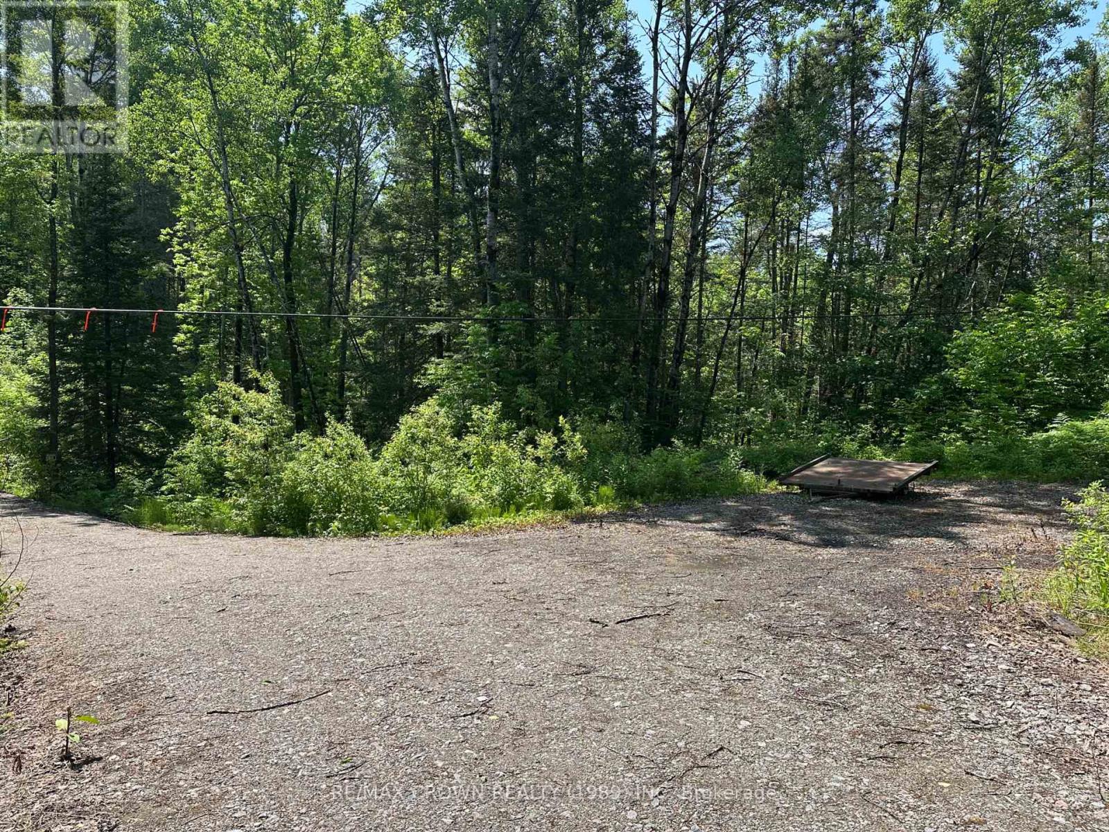 801 HIGHWAY 17 E
