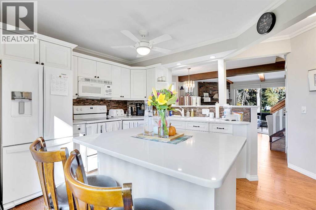 27, 10910 Bonaventure Drive SE