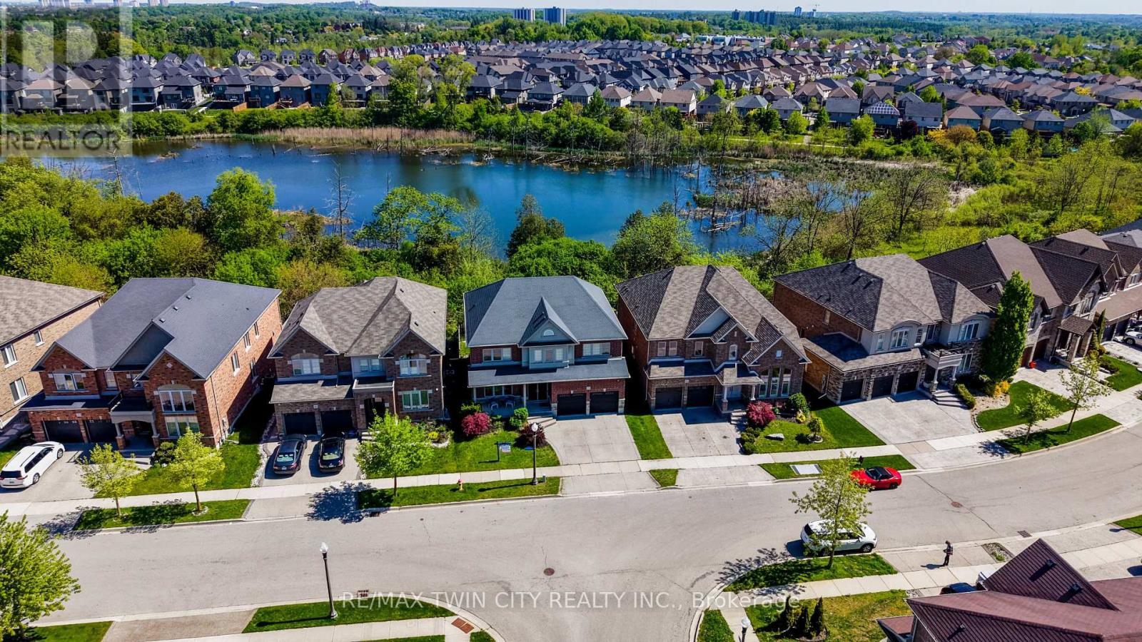 268 EVENS POND CRESCENT