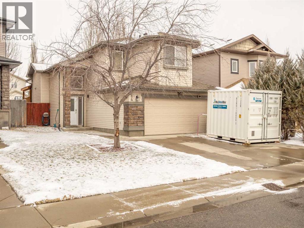 214 Firelight Crescent W