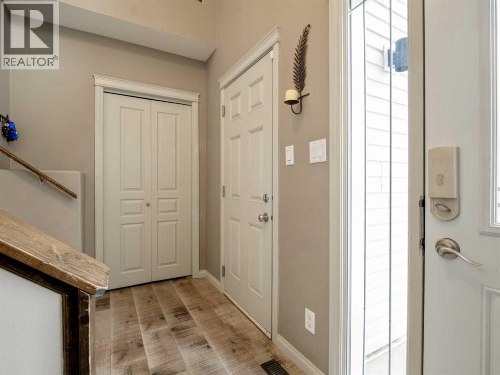 214 Firelight Crescent W