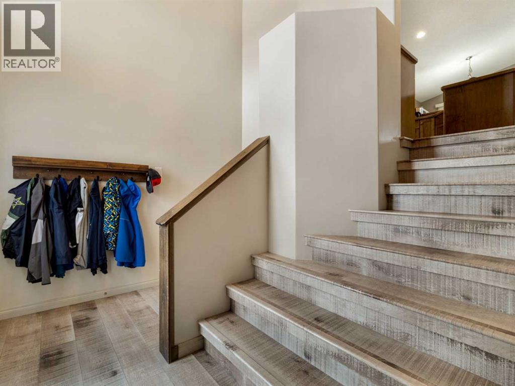 214 Firelight Crescent W