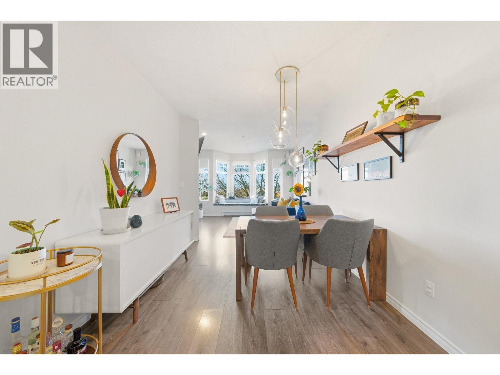 209 580 TWELFTH STREET