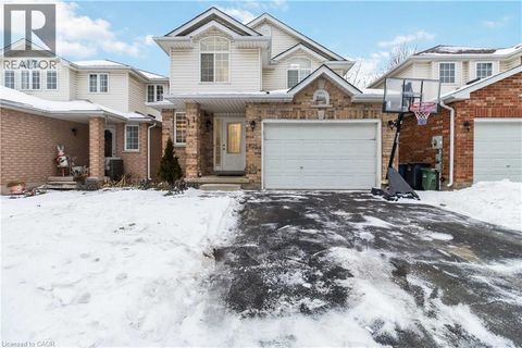 11 BOND Court Guelph ON N1H8N6