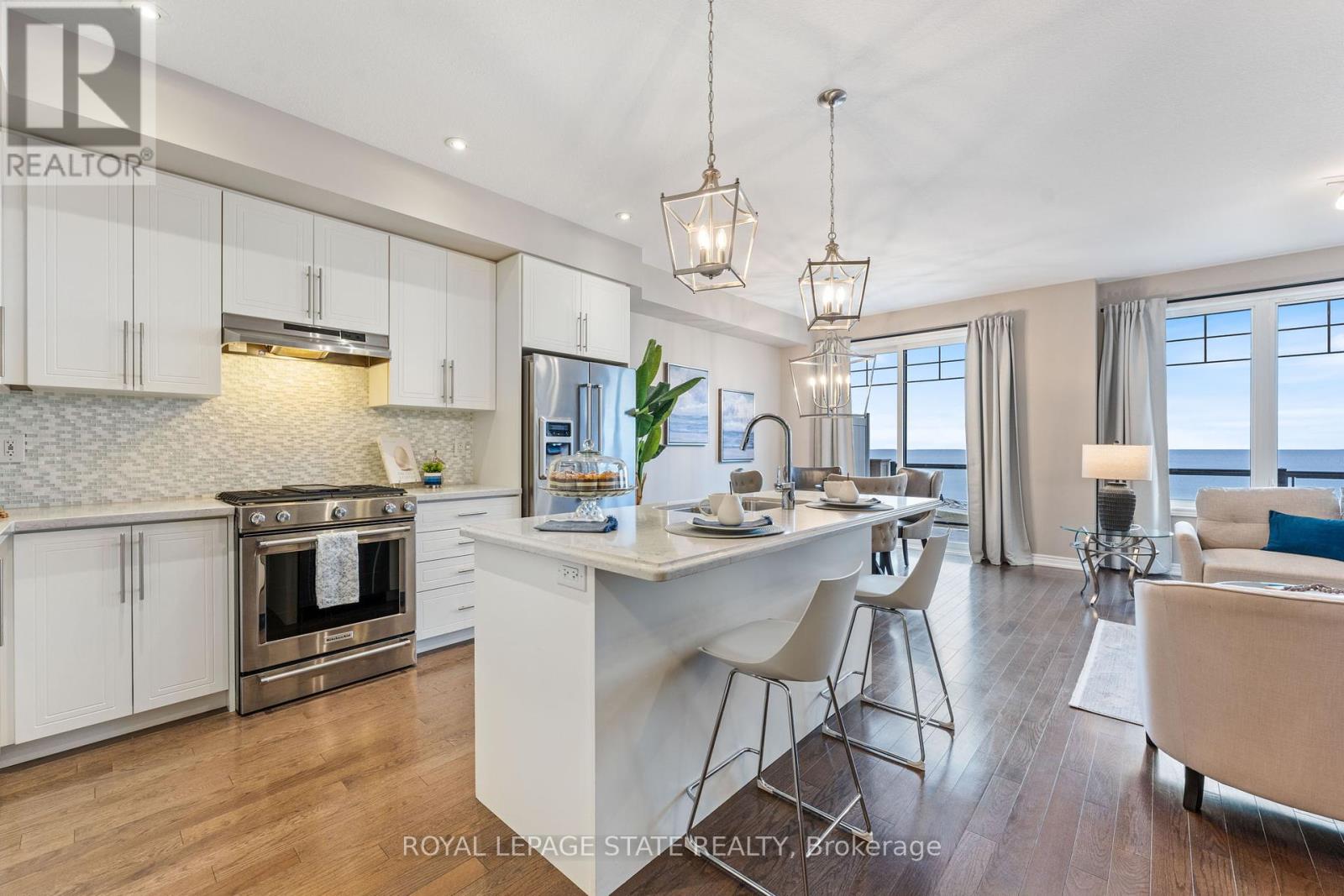 62 WATERVIEW LANE
