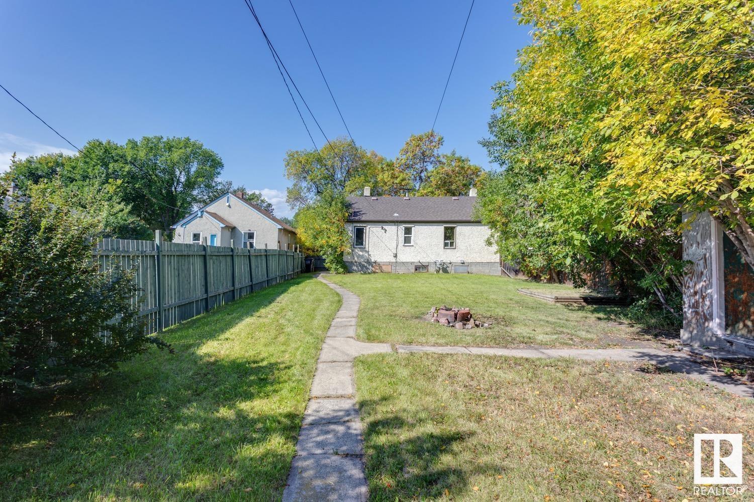 12109 87 ST NW