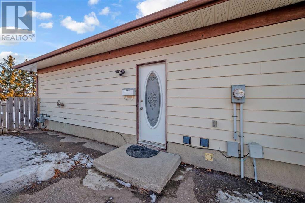 79 abalone Way NE