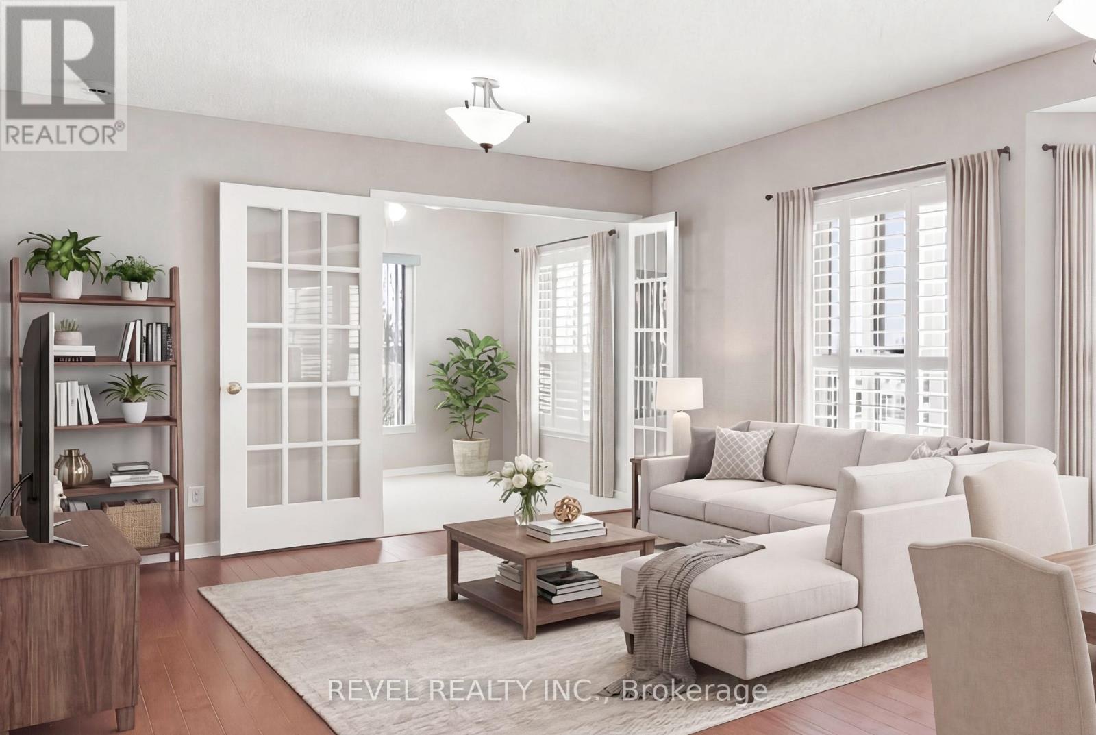 309 - 4 HERITAGE WAY
