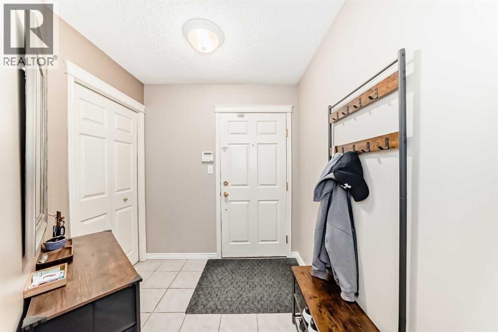 116, 6800 Hunterview Drive NW