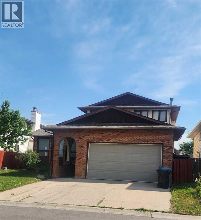 39 Whiteram Close NE