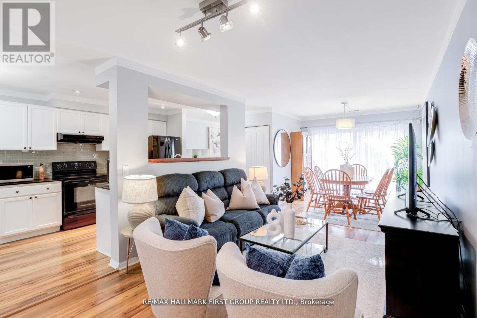 507 - 1400 THE ESPLANADE N