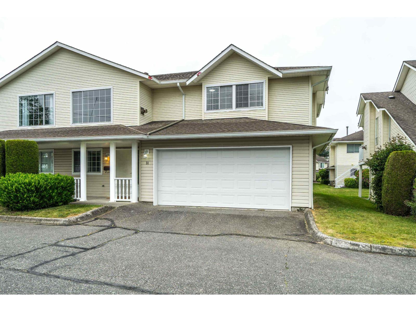 31 31255 UPPER MACLURE DRIVE