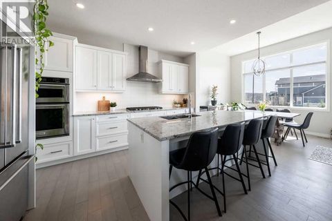 7 Sundown Crescent Cochrane AB T4C2T2