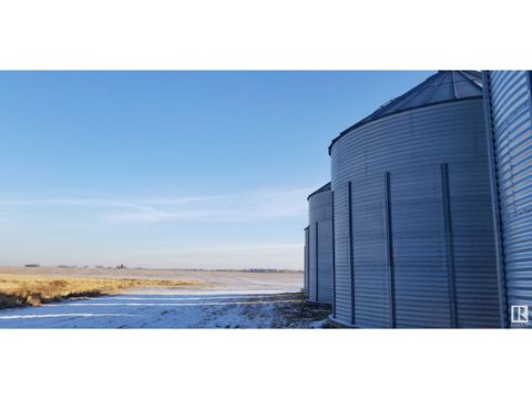 4-22-54- 21-SW Fort Saskatchewan AB T8L2T1