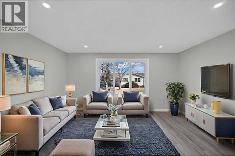 4351 38 Street NE Calgary AB T1Y5X6