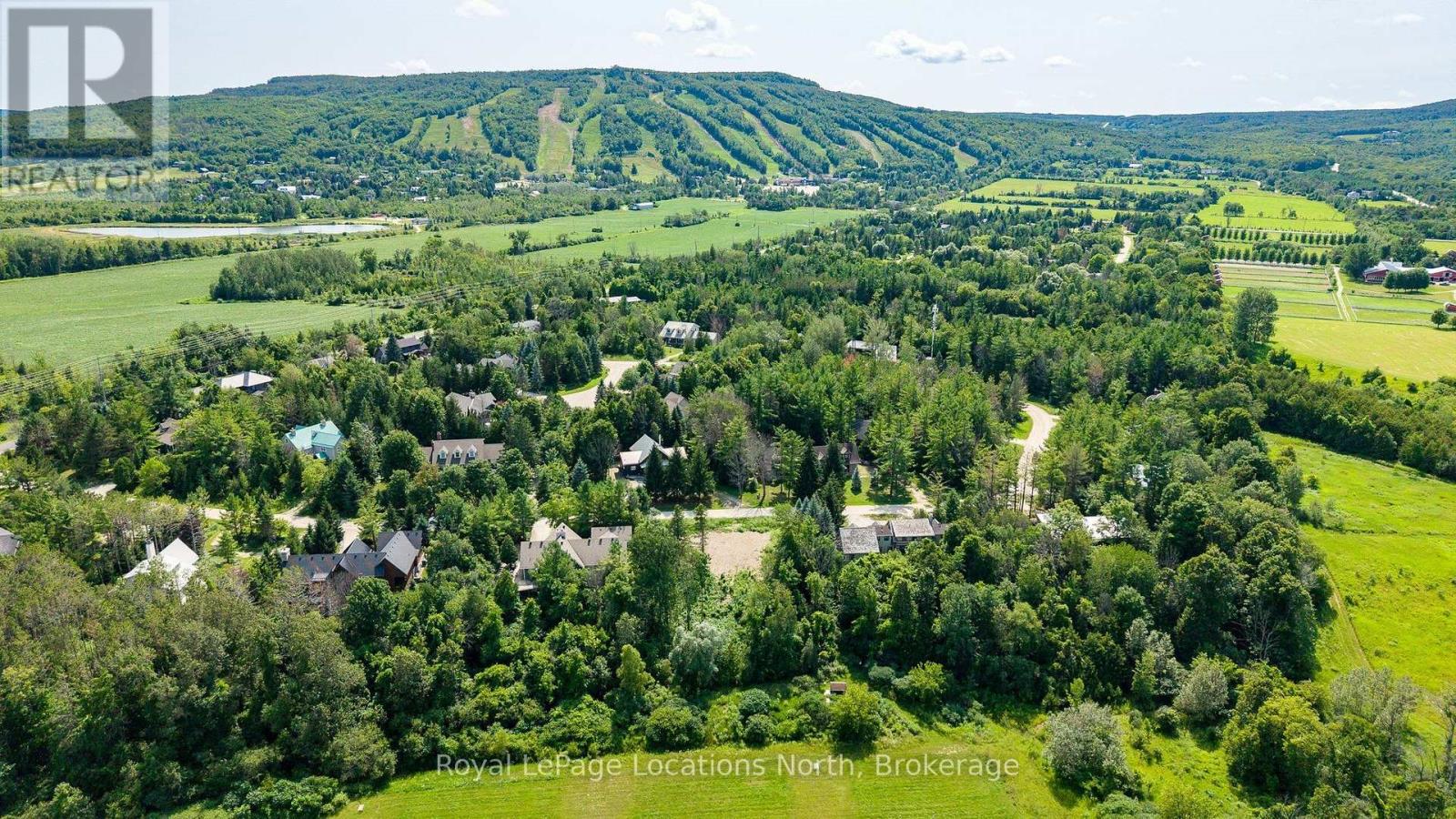 11 OSLER PINES DRIVE