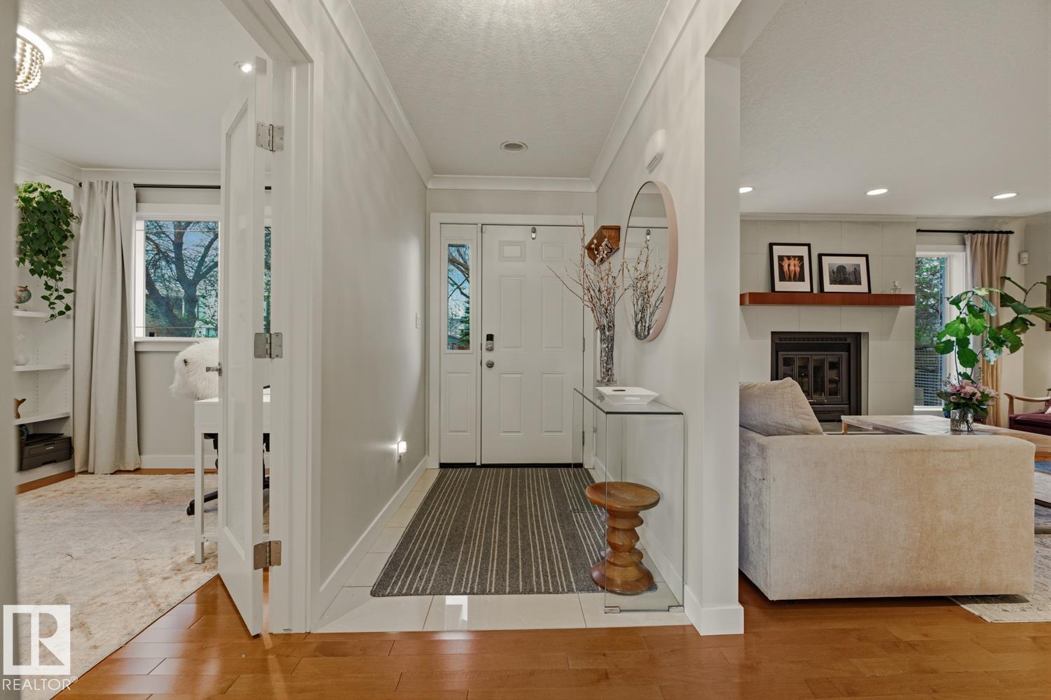 6310 109A ST NW