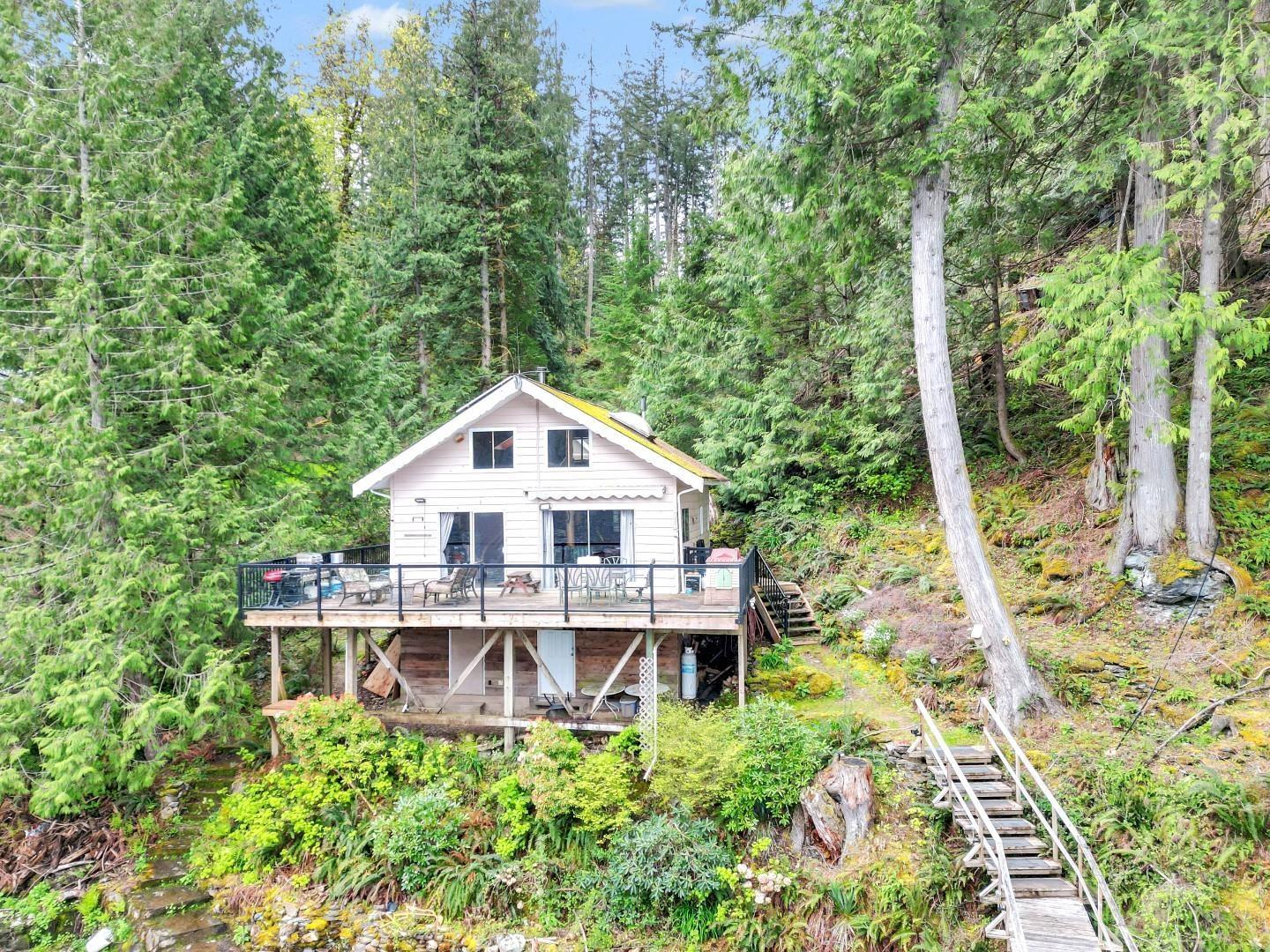 BLK A DL 492 CASCADE BAY|Harrison Lake