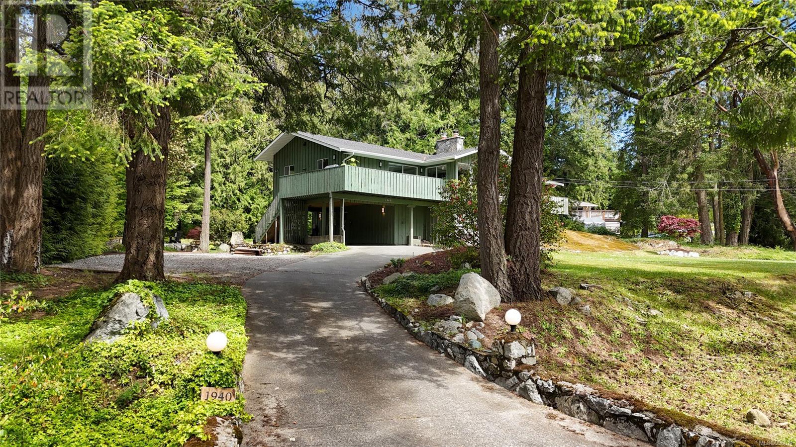 1940 Sandover Cres