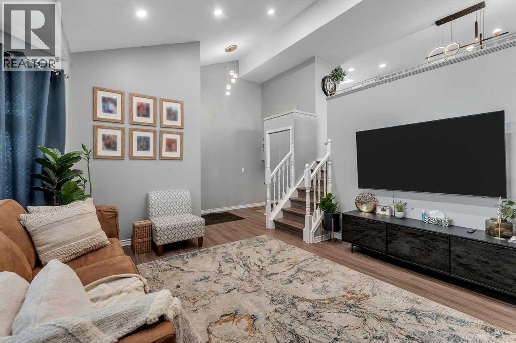 63 Erin Green Way SE