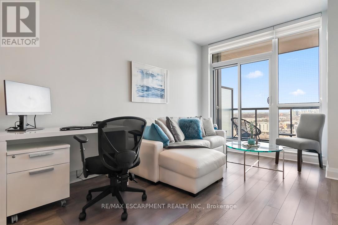 1608 - 15 ZORRA STREET