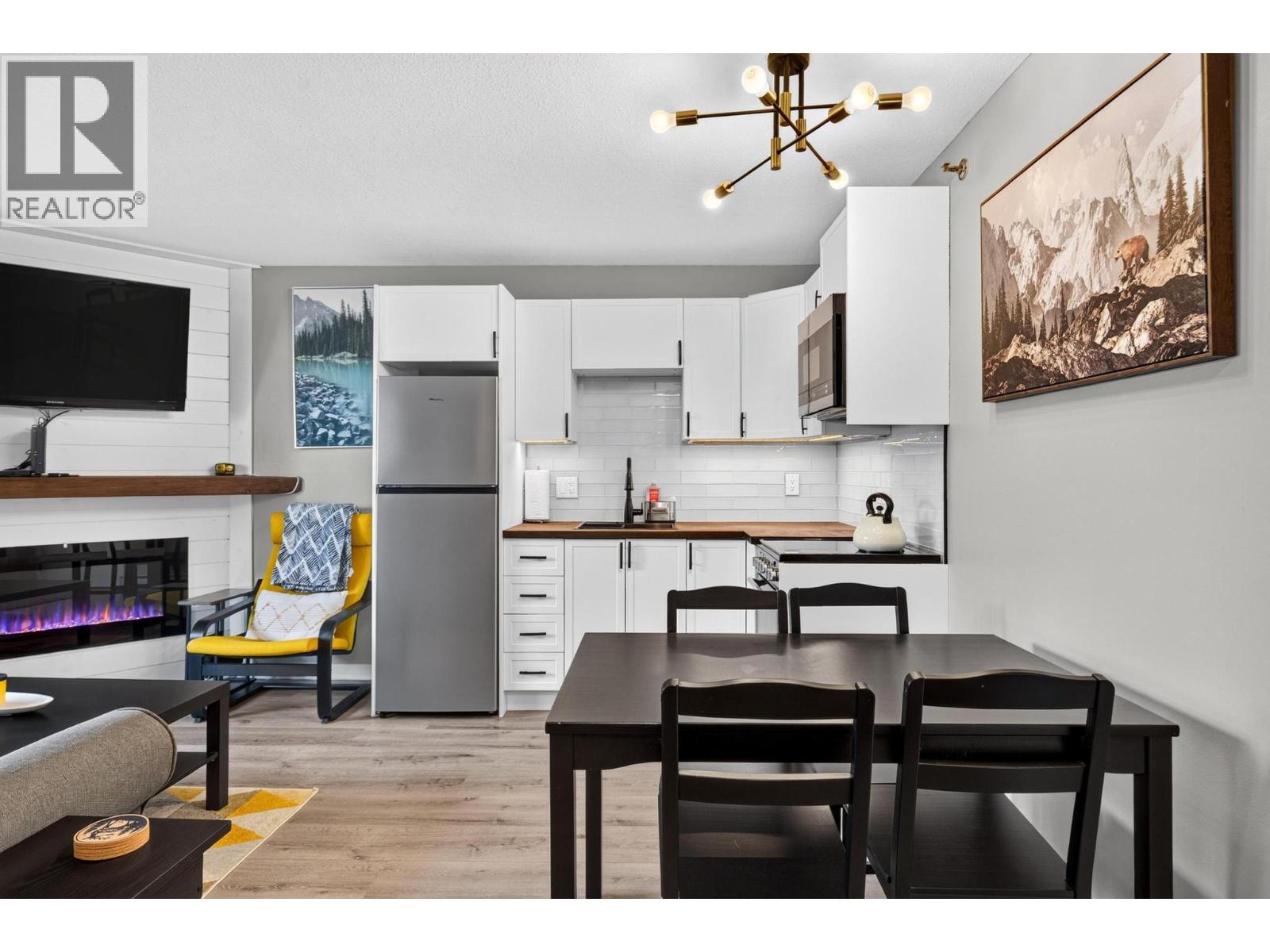 20 Kettle View Road Unit# 206