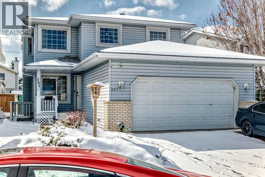 207 Eldorado Close NE