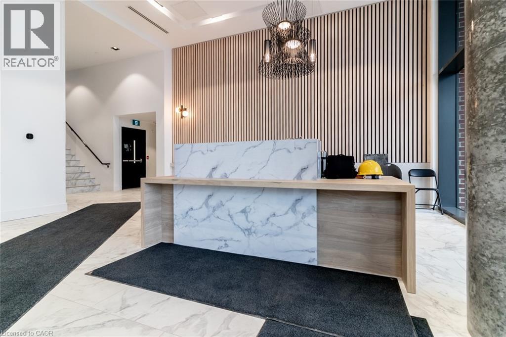 15 WELLINGTON Street S Unit# 601