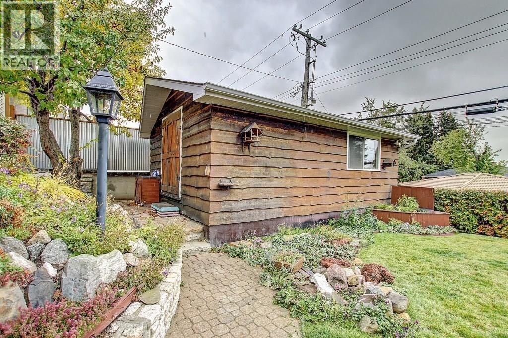 71 Cromwell Avenue NW