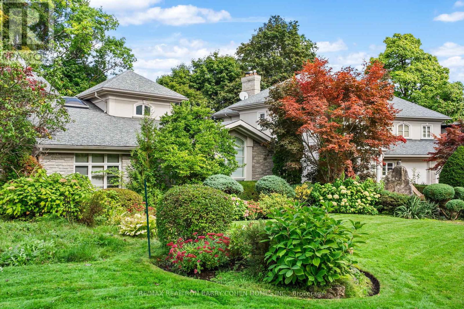 340 RIVERVIEW DRIVE