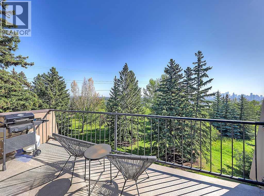 302, 332 Cedar Crescent SW