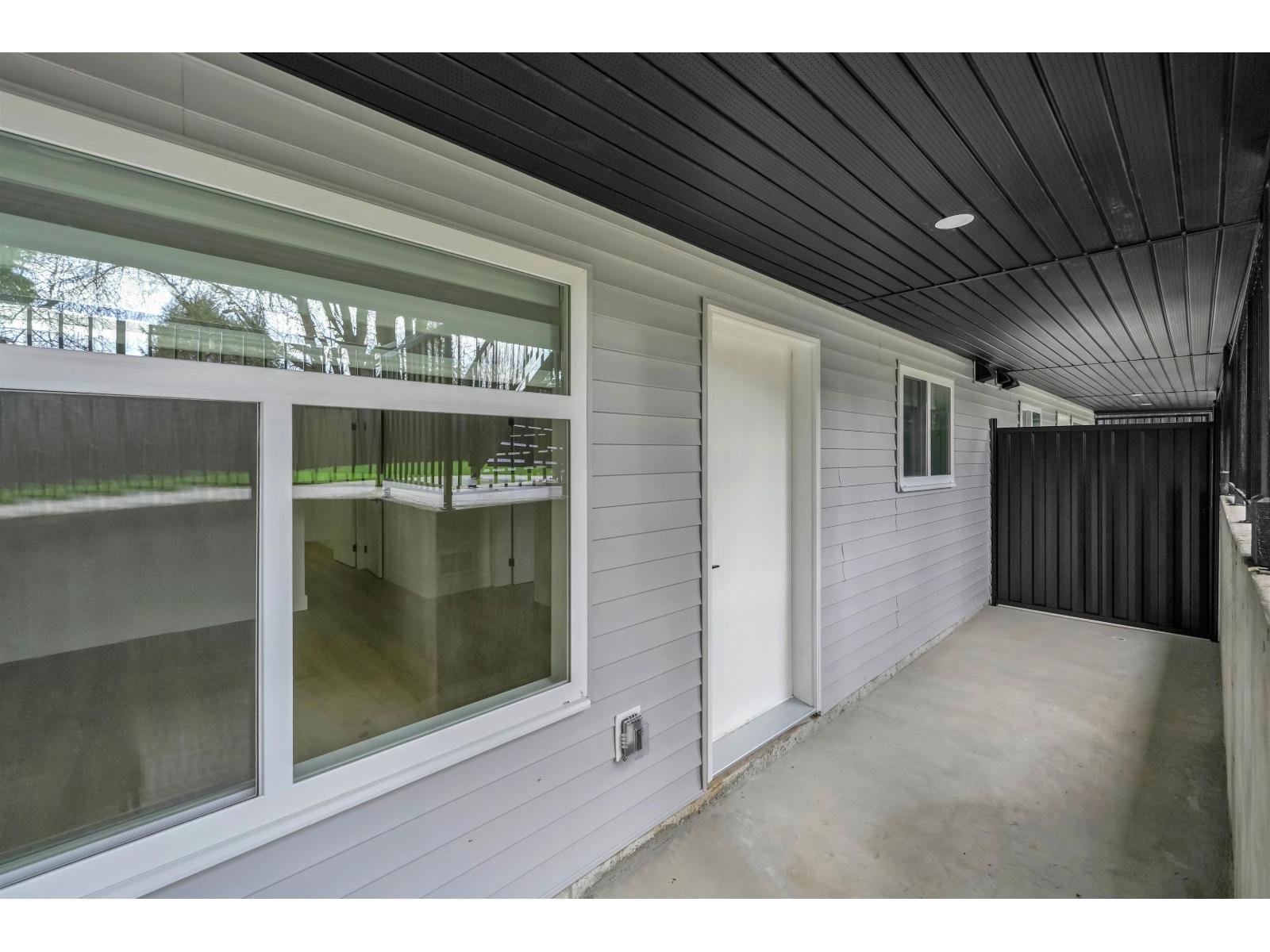 7 2168 VINEWOOD ST STREET