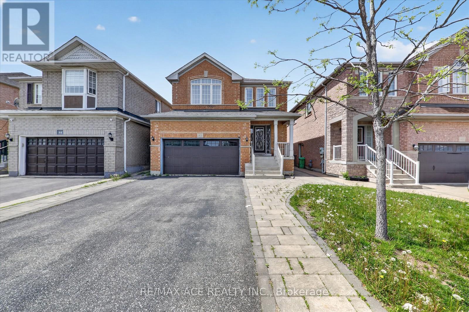 42 FEATHER REED WAY