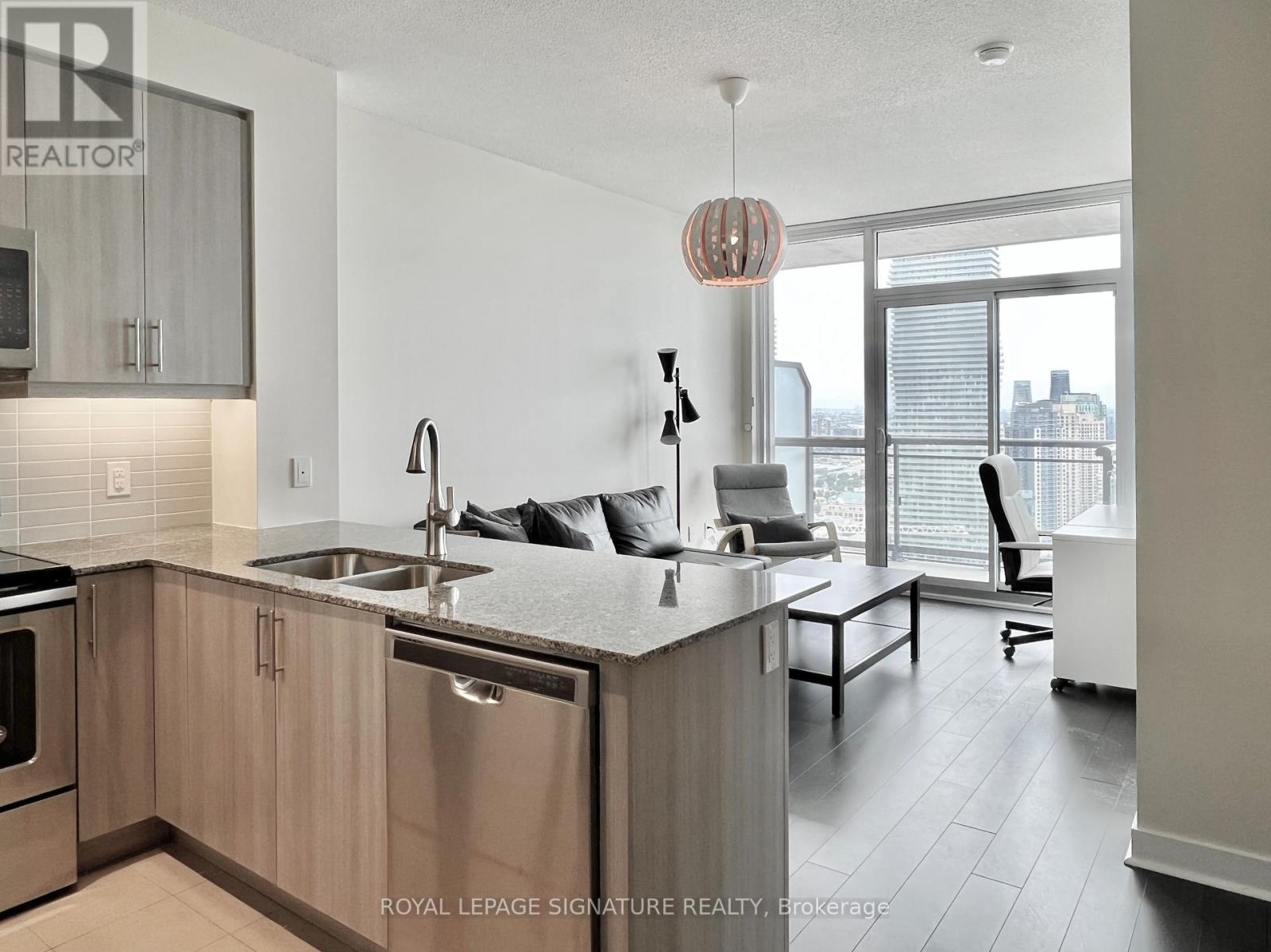 3301 - 3975 GRAND PARK DRIVE