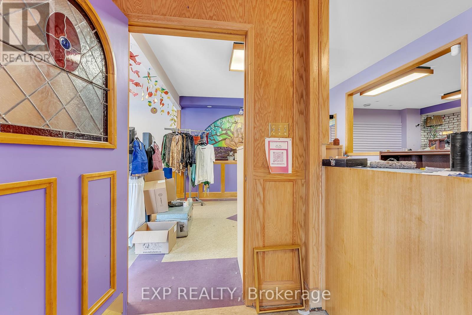 UNIT B - 2 KING STREET