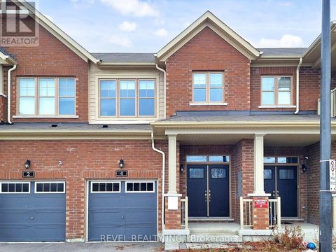 4 PARADISE WAY Whitby (Rolling Acres) ON L1R0R7