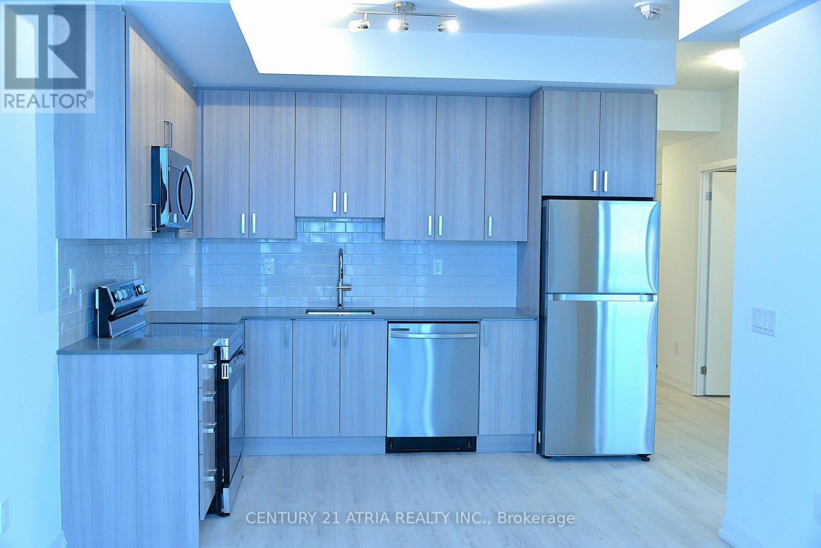 2411 - 1435 CELEBRATION DRIVE