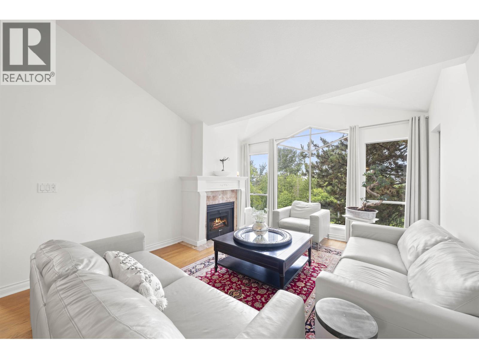 40 1238 EASTERN DRIVE