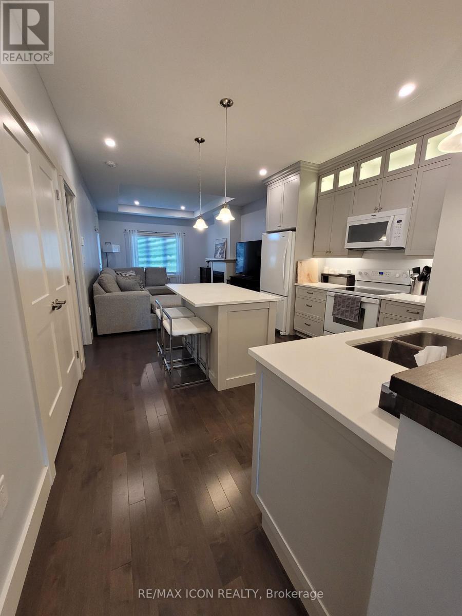 355 NORTHPORT DRIVE