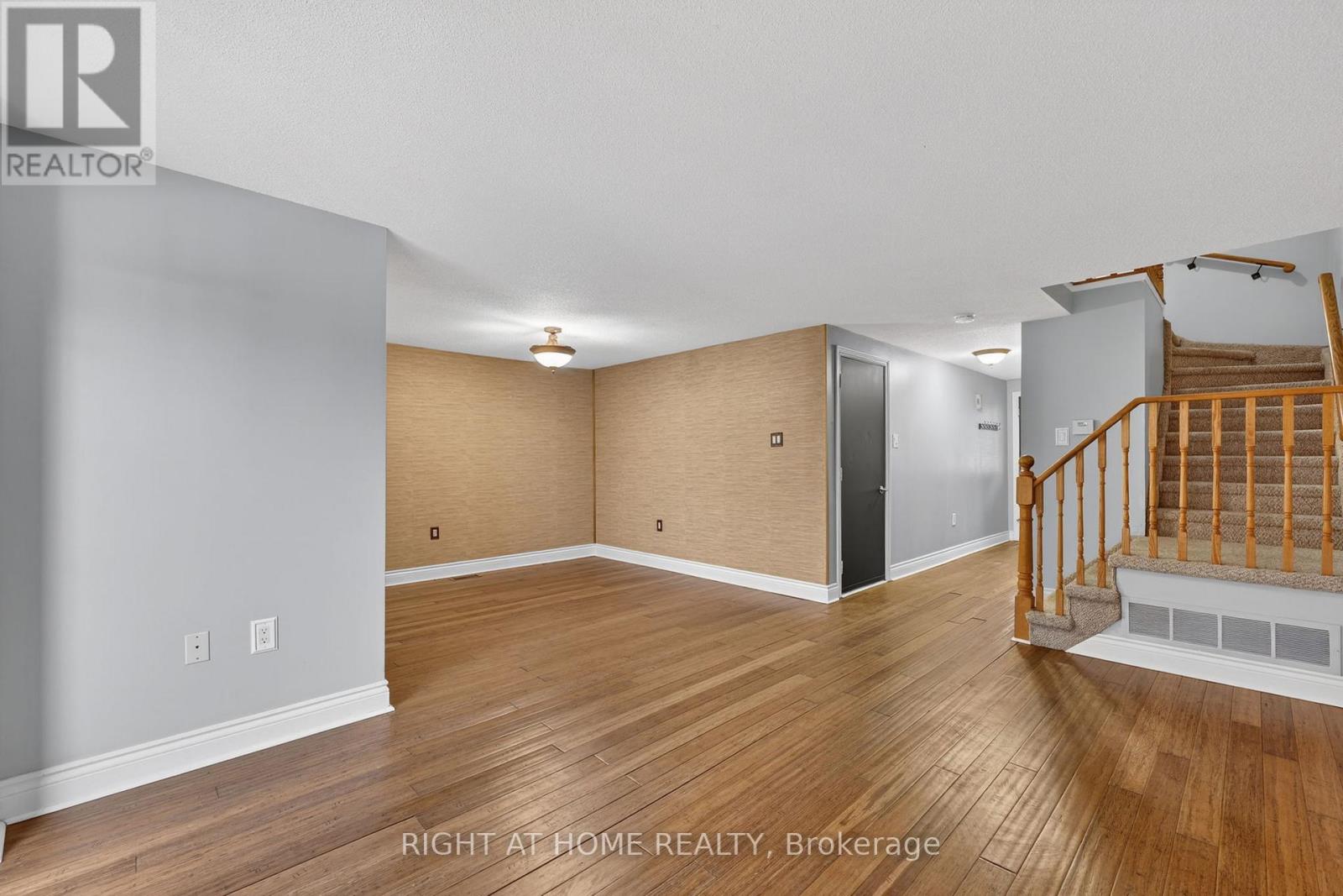 10 - 32 SAWMILL ROAD