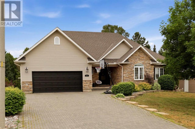 38 Millstream DR