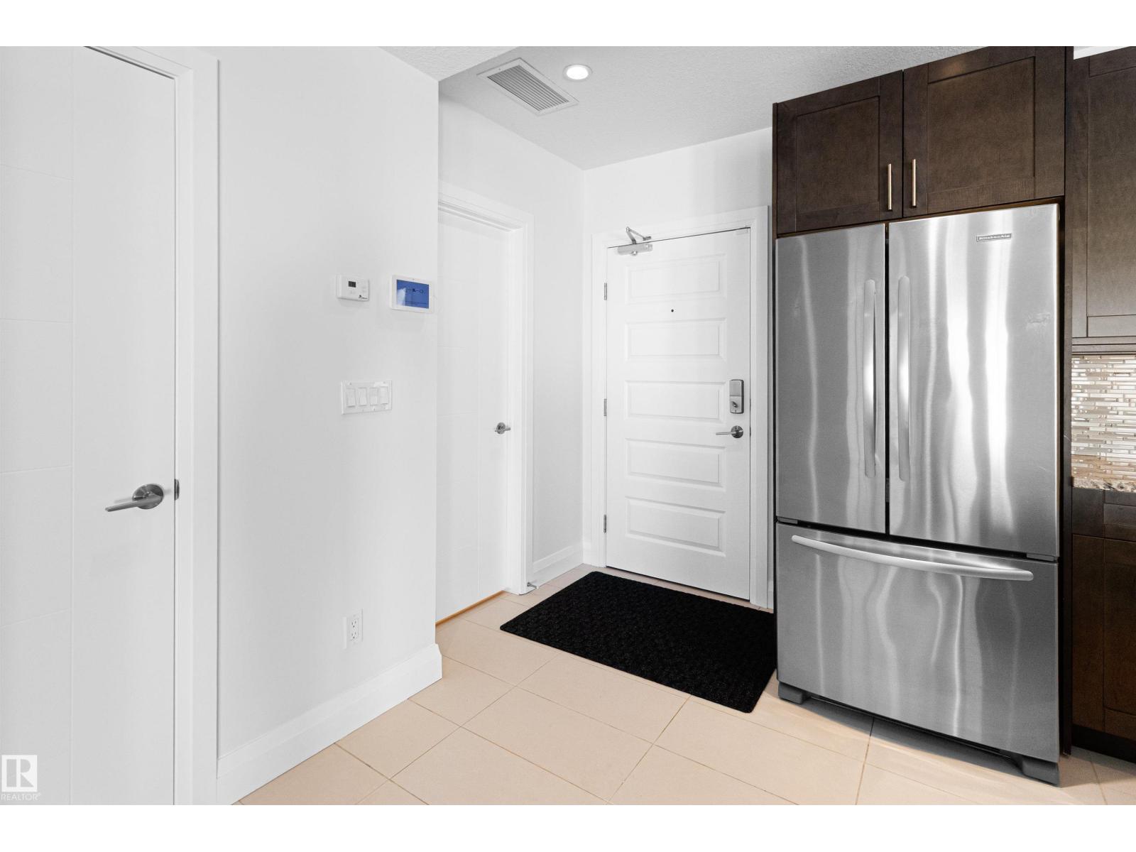 #408 1350 WINDERMERE WY SW