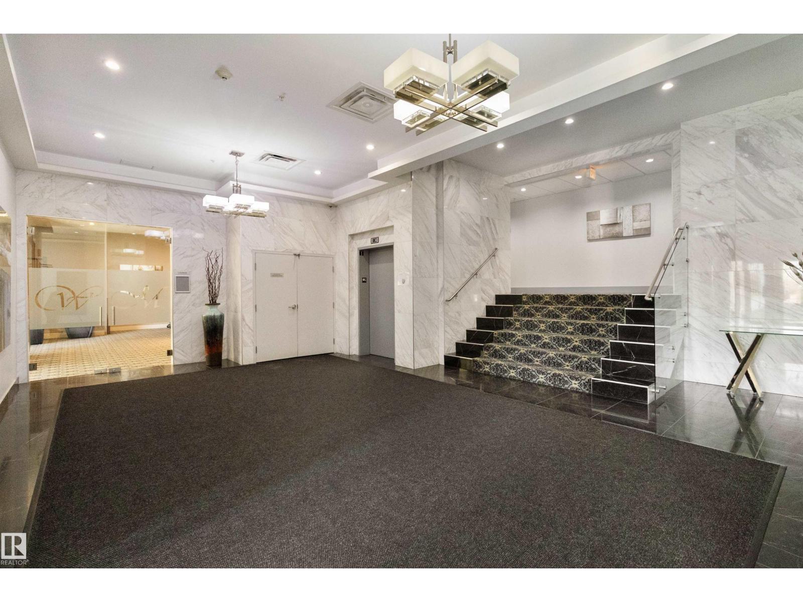 #408 1350 WINDERMERE WY SW