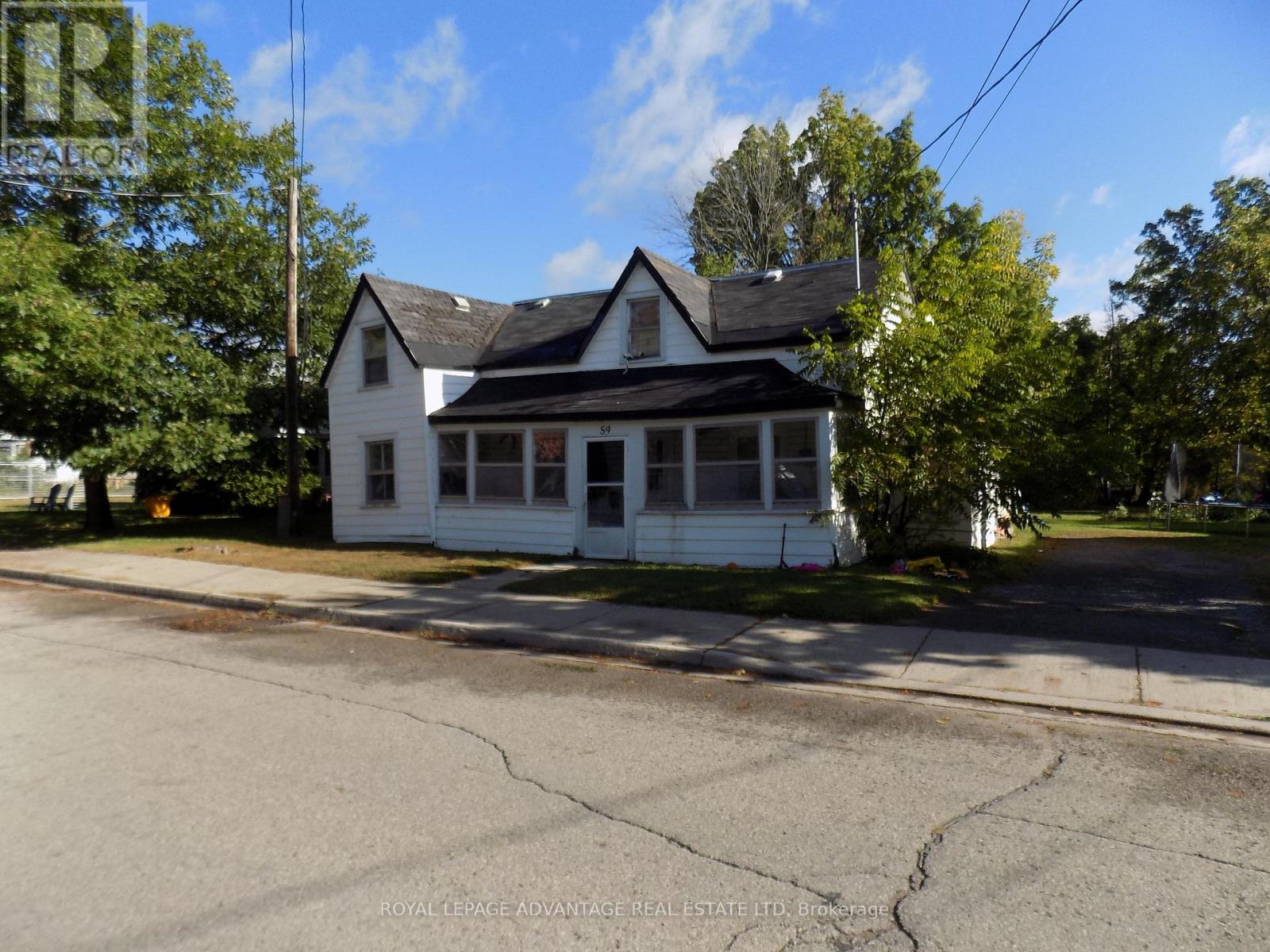 59 DRUMMOND STREET E