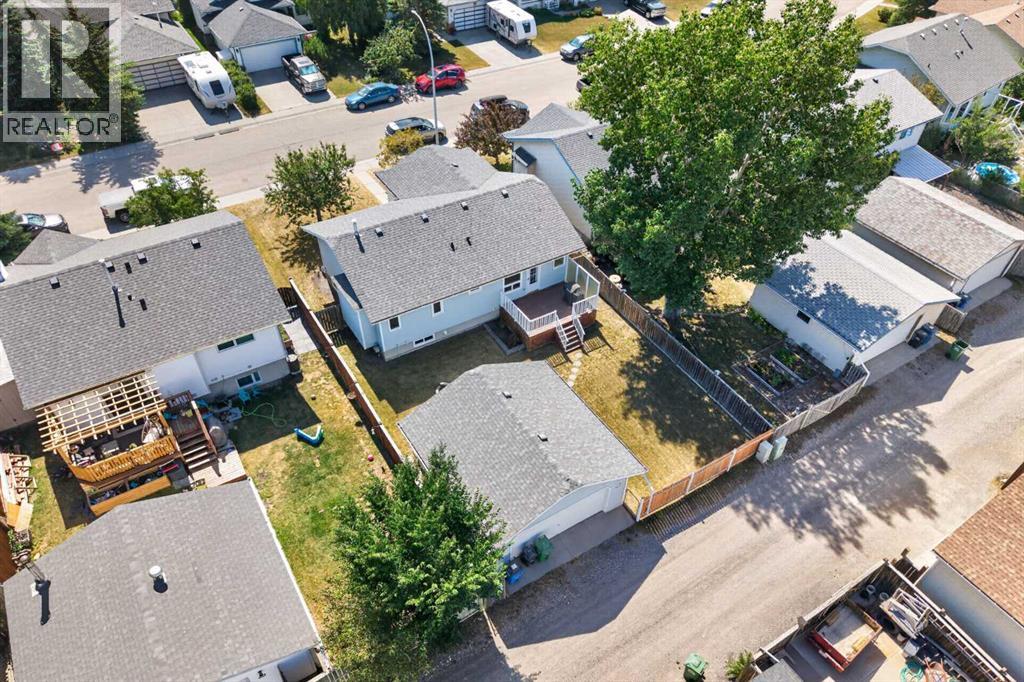 42 West Boothby Crescent