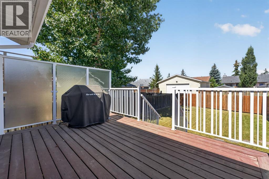42 West Boothby Crescent