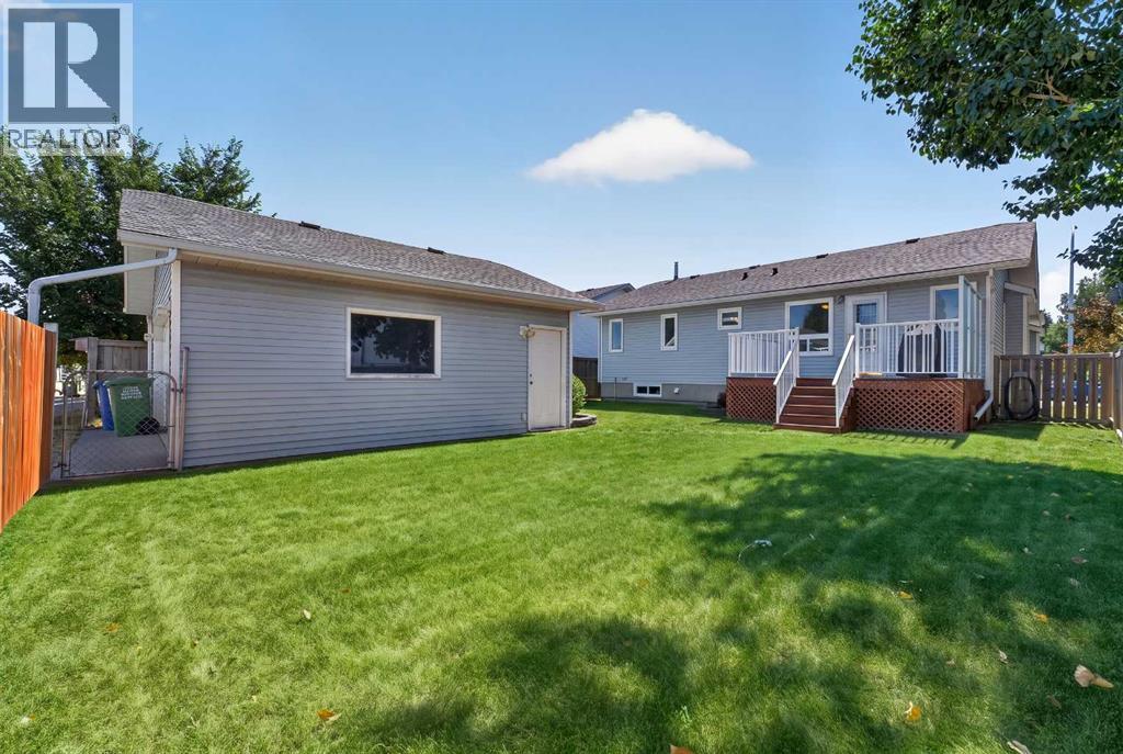 42 West Boothby Crescent